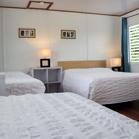 Horse Cottage Sarteneja Ngoại thất bức ảnh